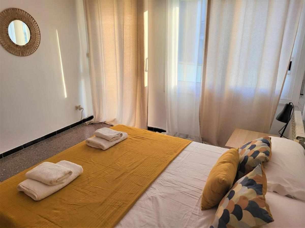 Roses Casc Antic Sl Sant Elm 4 Apartment Exterior photo